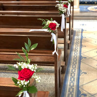 Cérémonie d'Eglise tons blanc/rouge et verdure