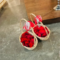 Cérémonie d'Eglise tons blanc/rouge et verdure