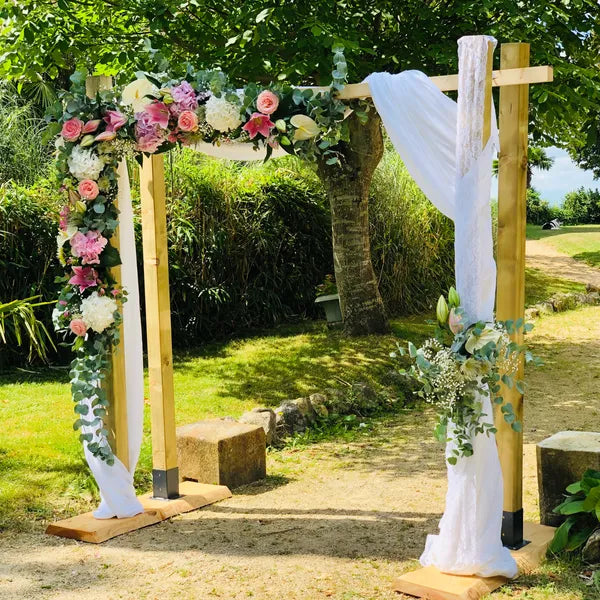 Cérémonie Laïque tons roses Champêtre