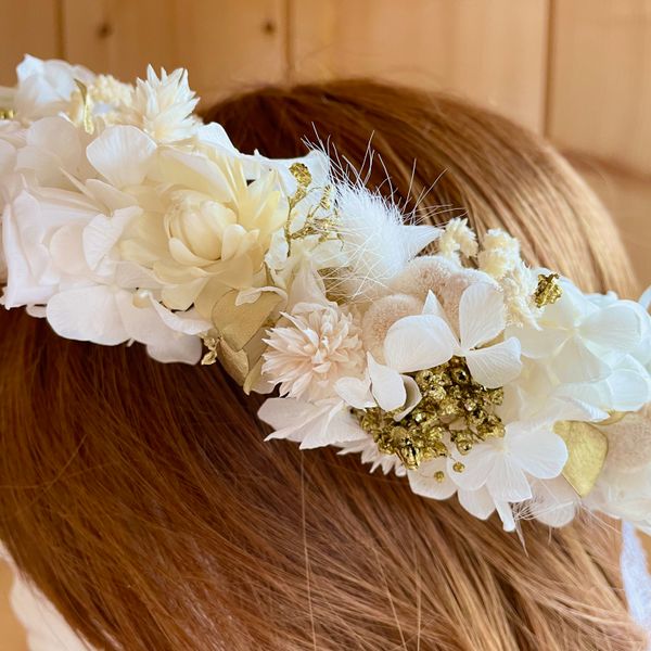 couronne coiffure mariage - couronne pour cheveux mariage - couronne de cheveux mariage boheme - couronne fleurs mariage cheveux courts - couronne de fleurs cheveux coiffure mariage - accessoire mariage - accessoire mariage femme - accessoire mariage cheveux - mariage boheme - mariage boheme chic - mariage bohème champêtre