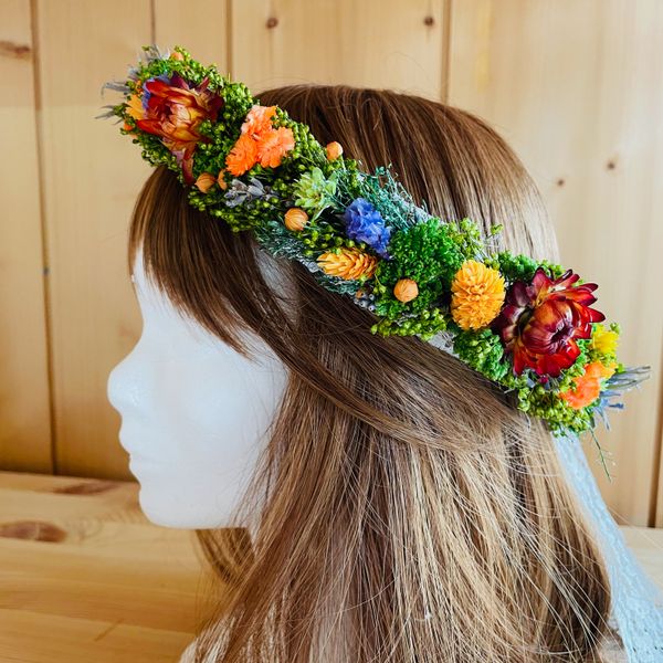Accessoire cheveux en fleurs séchées pour Femme Accessoire cheveux en fleurs séchées pour Femme. couronne coiffure mariage - couronne pour cheveux mariage - couronne de cheveux mariage boheme - couronne fleurs mariage cheveux courts - couronne de fleurs cheveux coiffure mariage - accessoire mariage - accessoire mariage femme - accessoire mariage cheveux - mariage boheme - mariage boheme chic - mariage bohème champêtre couronne cheveux  couronne de cheveux accessoire naturel mariage 